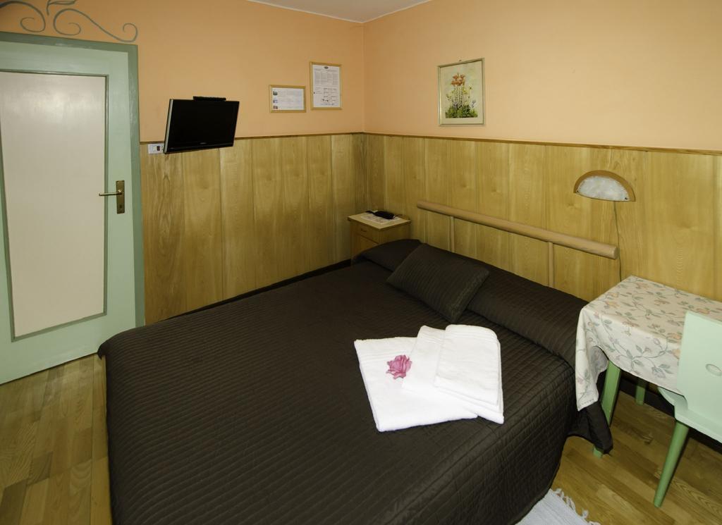 Hotel Kuhn Terlano Eksteriør billede
