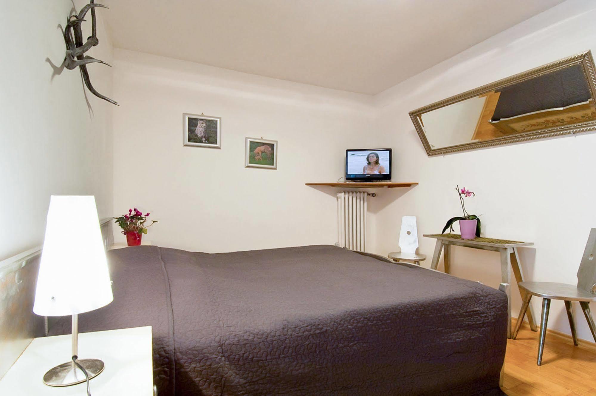 Hotel Kuhn Terlano Eksteriør billede